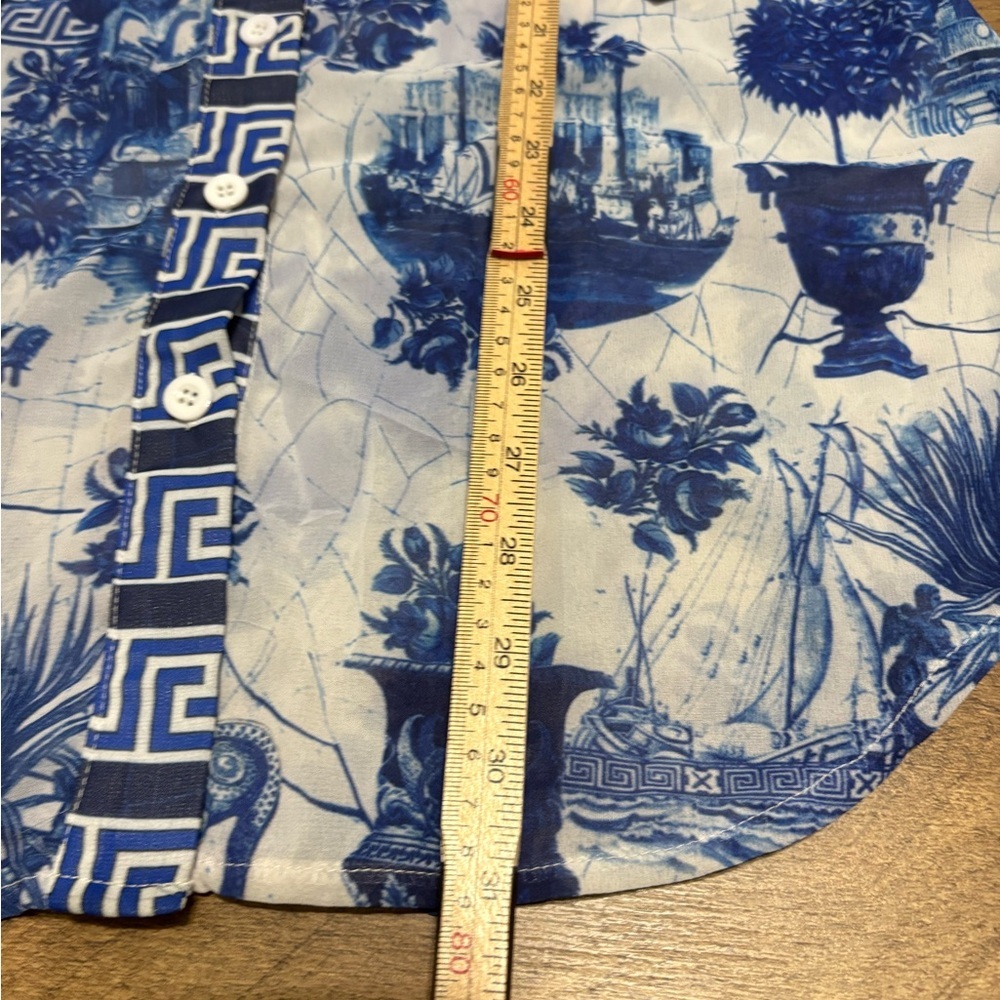 PrettyLittleThing Blue & White Chinoiserie Button-Down Shirt | Size US 4 | - Picture 4 of 6